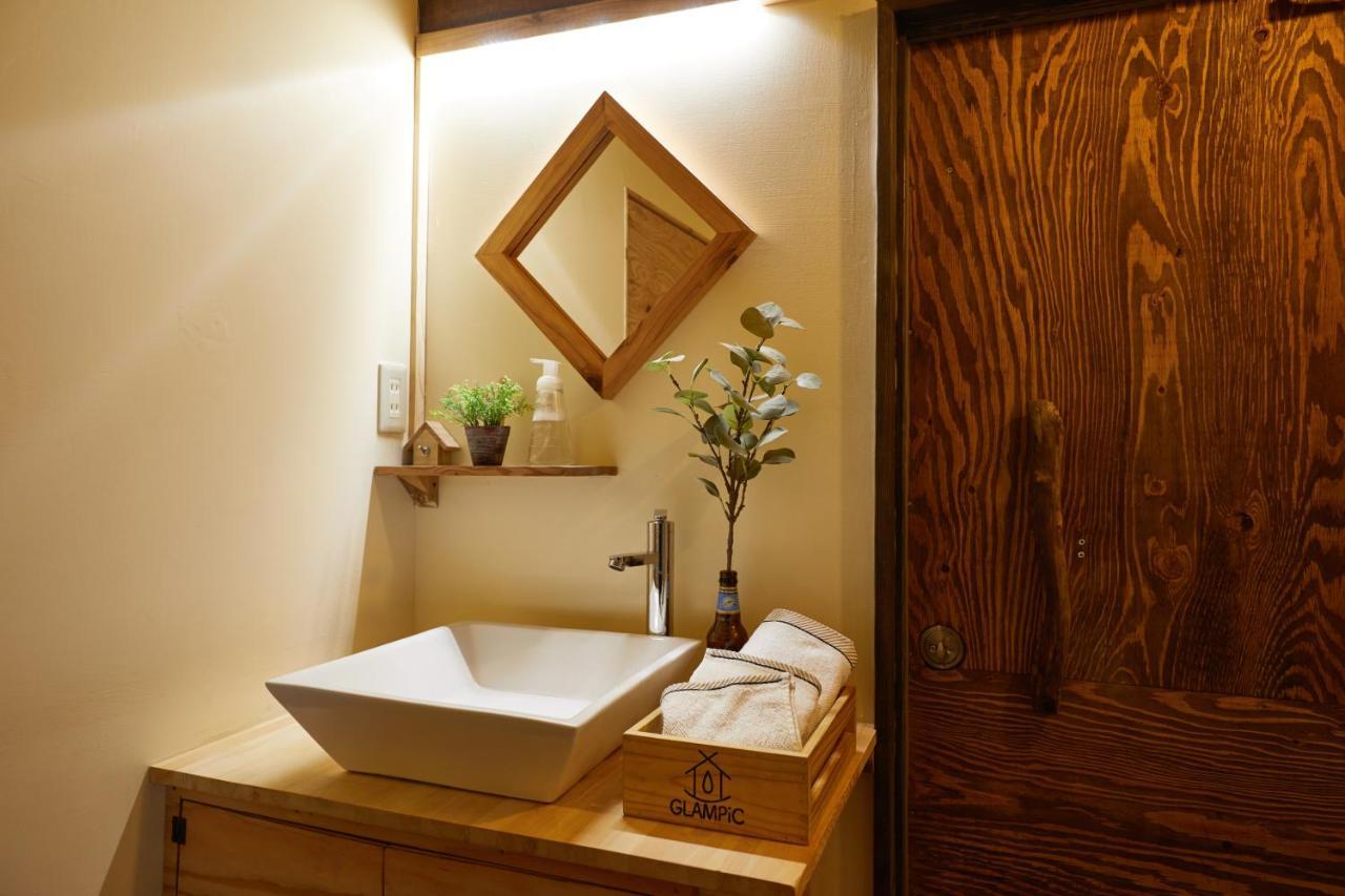 Glampic Guesthouse 現在は一棟貸 Tokamachi Esterno foto